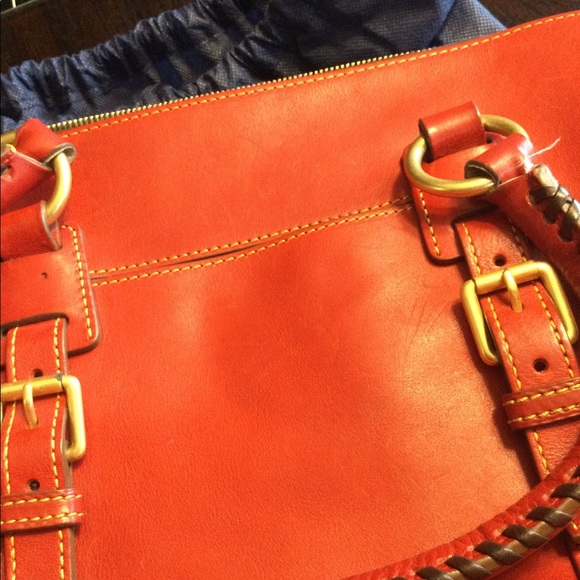 Dooney & Bourke Satchel B5149 - Picture 11 of 16